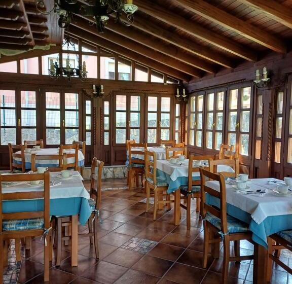 فندق Rural Villa Elena