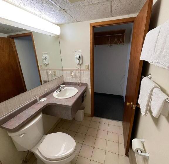 فندق على الطريق 6032 Persepolis Inn