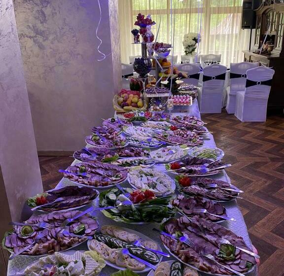 膳宿费 Bucovina Montană