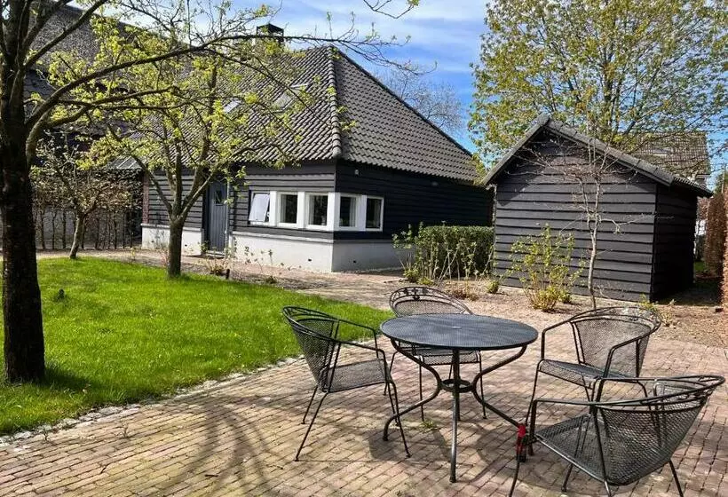 Aan Het Dijksteegje B&b Logies