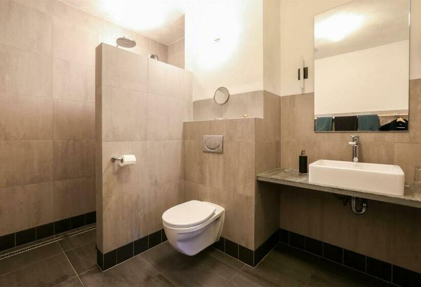 Aan Het Dijksteegje B&b   Logies