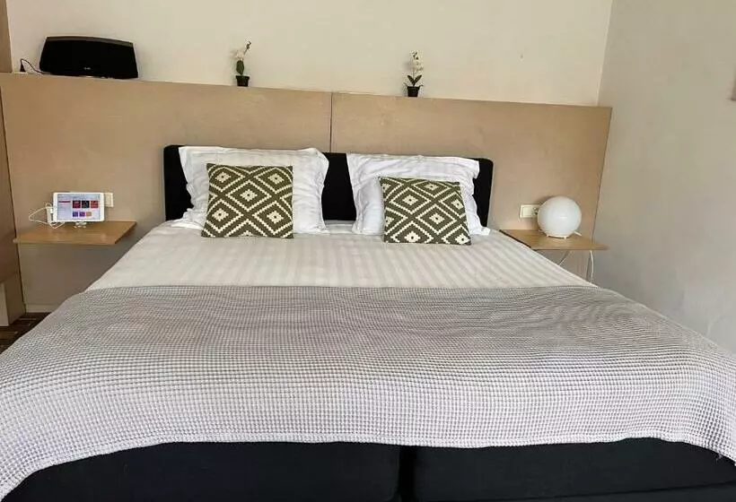 Aan Het Dijksteegje B&b Logies