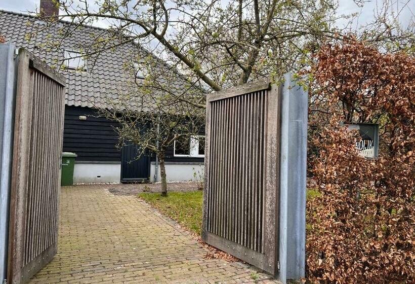 Aan Het Dijksteegje B&b   Logies