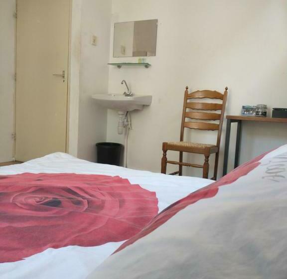 Bed and Breakfast Voorstraathavenzicht 2de