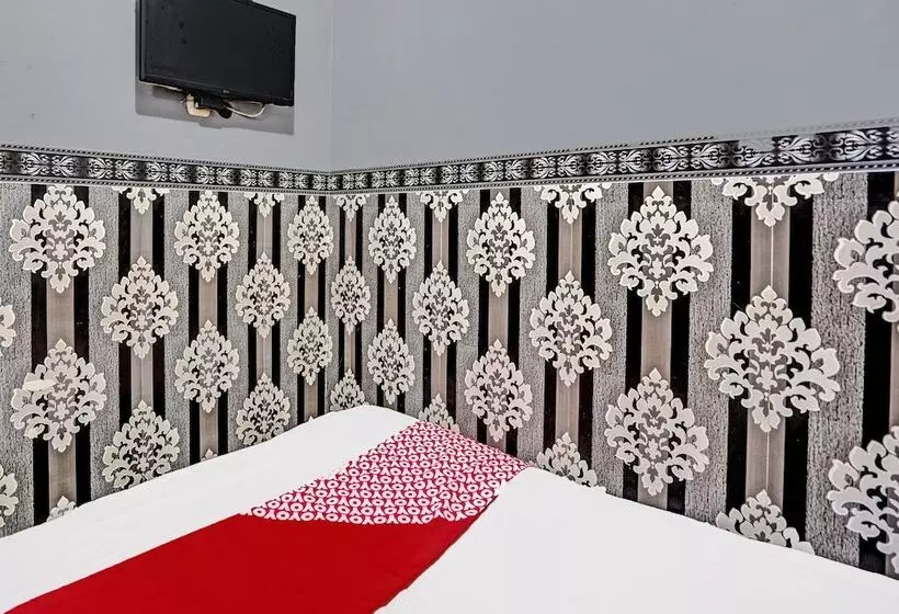 ホテル Oyo 91126 Kertajaya Residence Surabaya