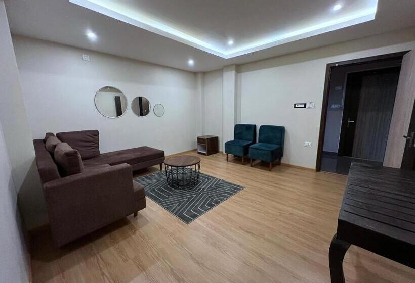 ホテル The Phoenix Residency