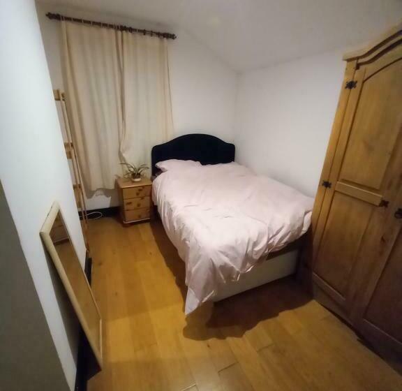 住宿加早餐 Alistair Lodge