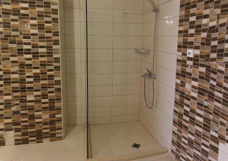 هتل александра палас