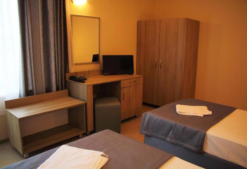 هتل александра палас