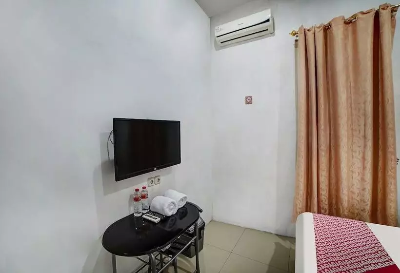 ホテル Asri Residence Near Jalan Iskandar Muda Medan Mitra Reddoorz