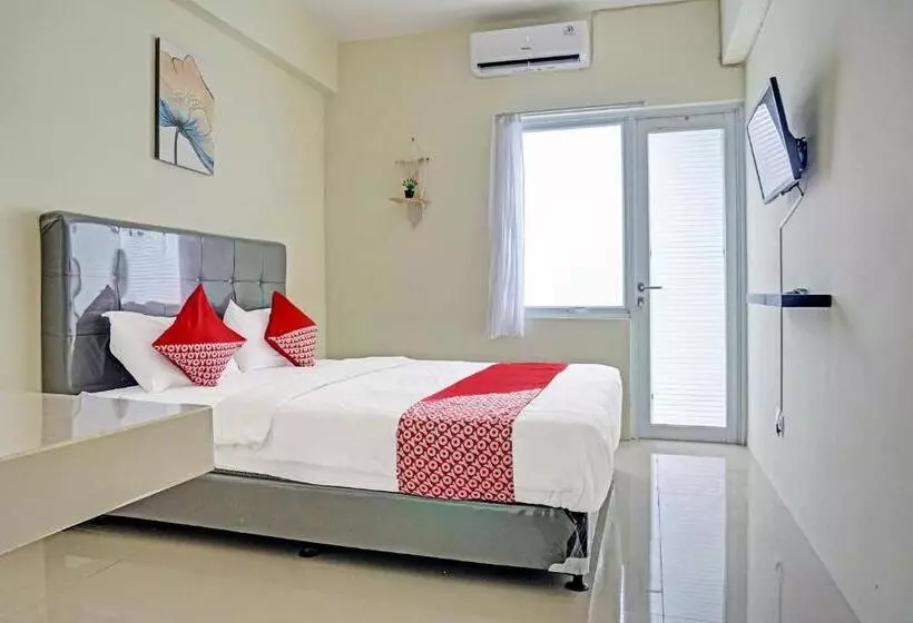 هتل Oyo 91139 Skyland Bogorienze Apartment