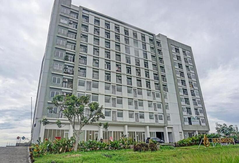 فندق Oyo 91139 Skyland Bogorienze Apartment