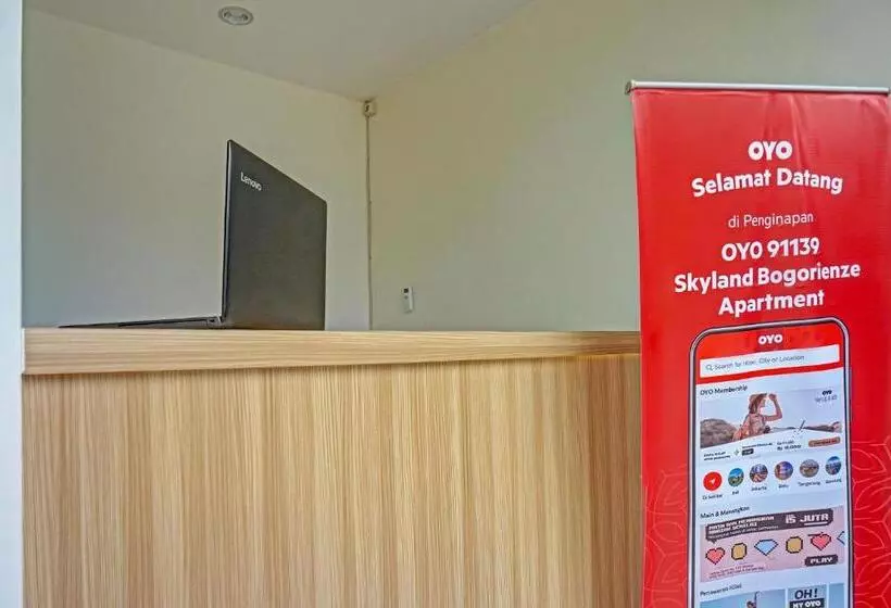 هتل Oyo 91139 Skyland Bogorienze Apartment