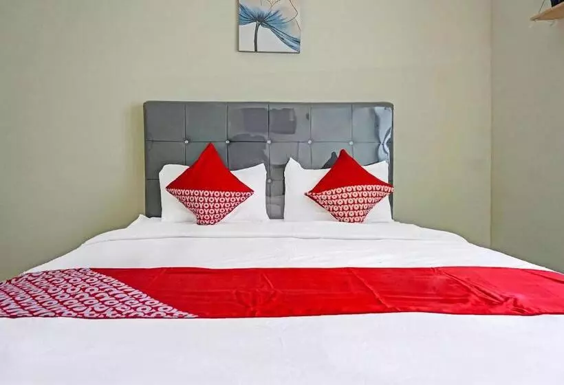 هتل Oyo 91139 Skyland Bogorienze Apartment