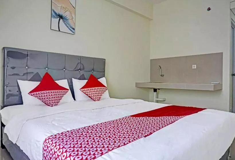هتل Oyo 91139 Skyland Bogorienze Apartment