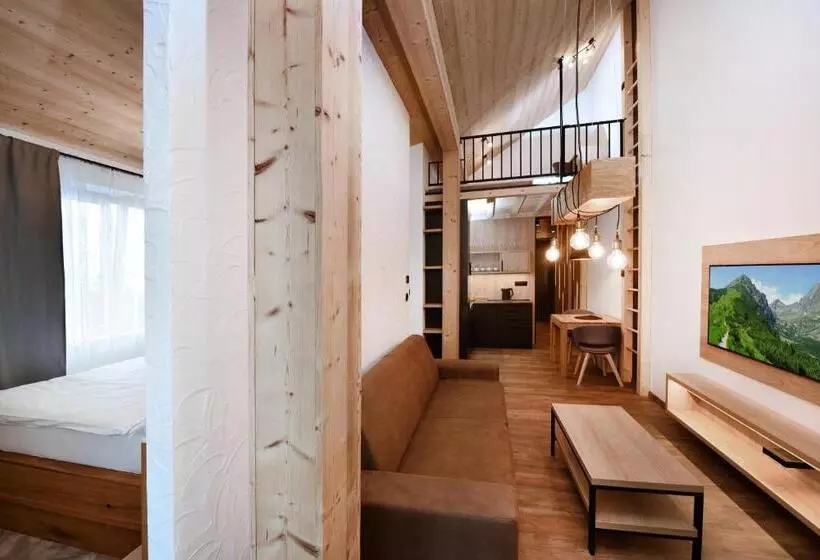 Aplend Hotel Ovruč