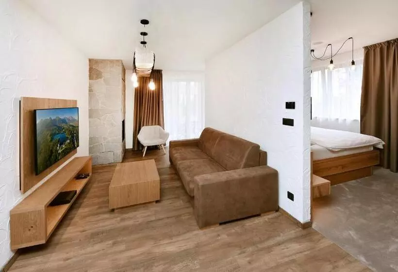 Aplend Hotel Ovruč