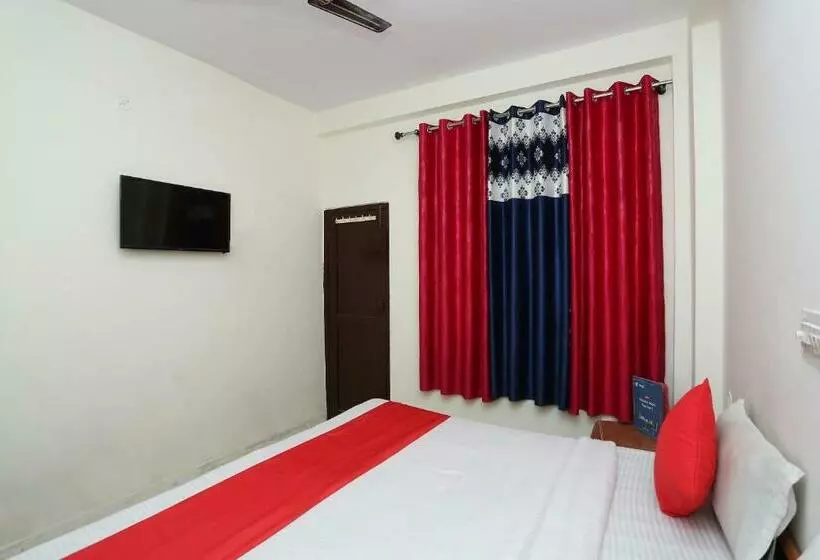 ホテル Oyo 28260  Ganga Sagar