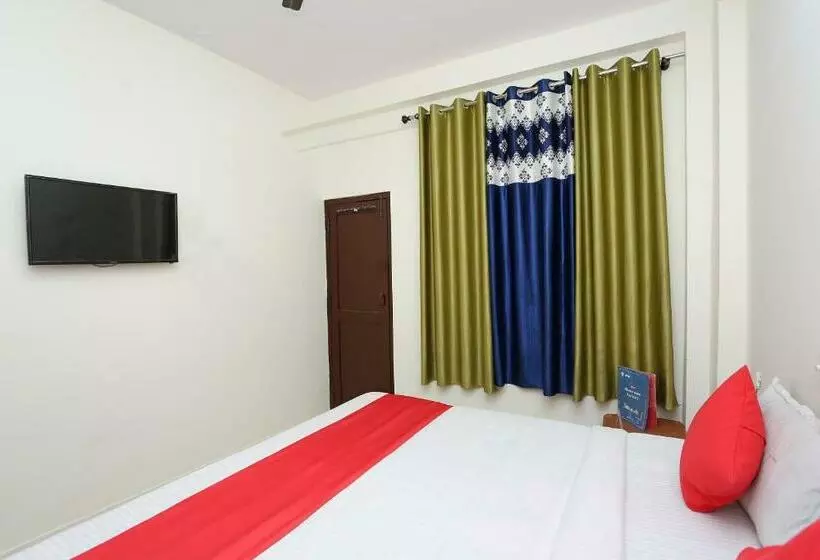 ホテル Oyo 28260  Ganga Sagar