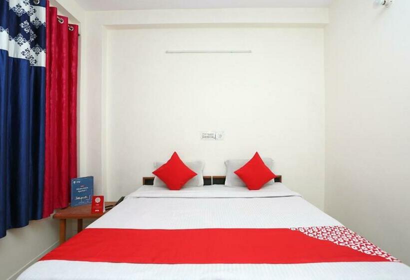 فندق Oyo 28260  Ganga Sagar
