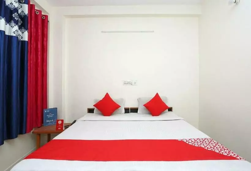ホテル Oyo 28260  Ganga Sagar