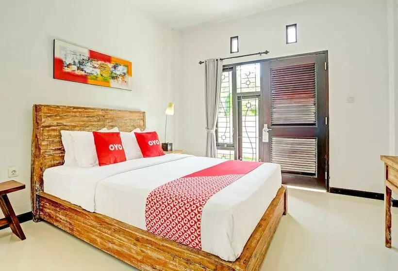 Hotelli Oyo 91123 Madhava 108