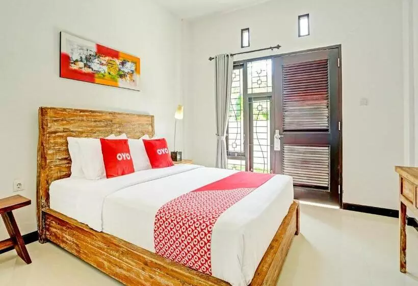 Hotelli Oyo 91123 Madhava 108