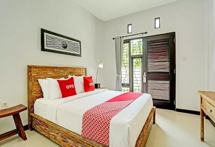 Hotelli Oyo 91123 Madhava 108