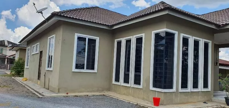 هتل Oyo Home 90496 Delima Homestay