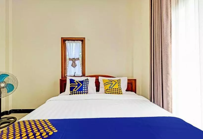 Hotelli Spot On 91095 Desa Wisata Conto