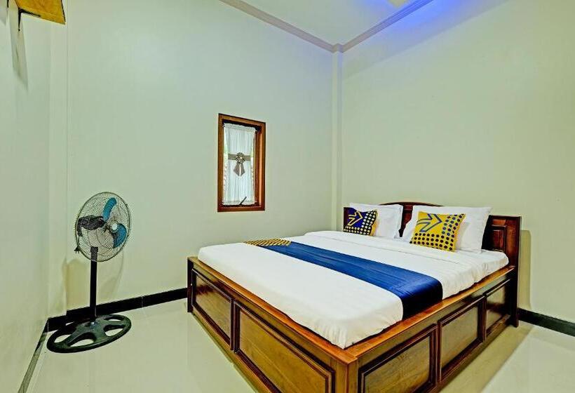 Отель Spot On 91095 Desa Wisata Conto