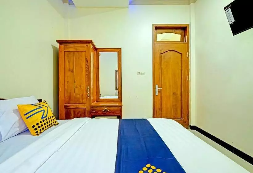 Hotelli Spot On 91095 Desa Wisata Conto