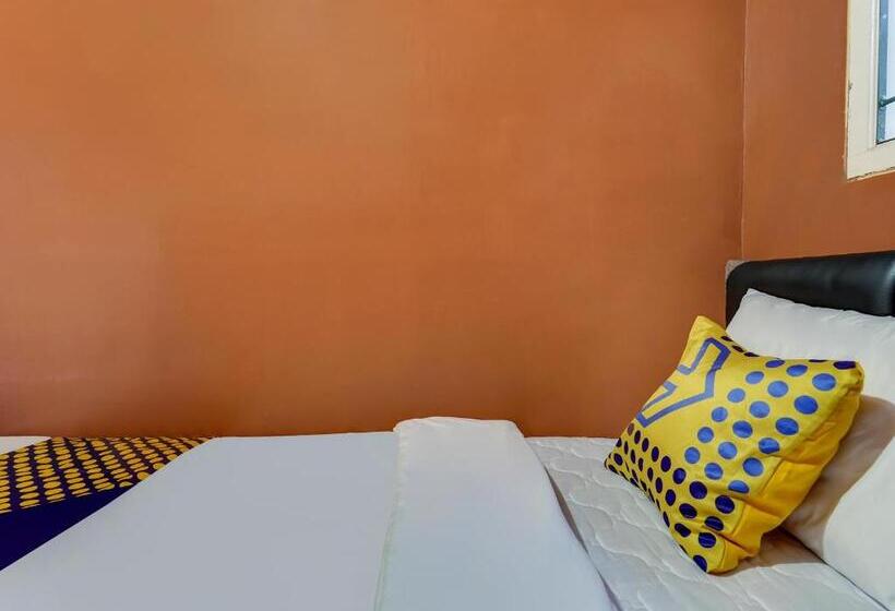 בית מלון כפרי Spot On 91107 Villa Galaxy Resort