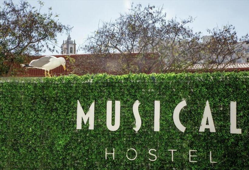 Musical Hostel