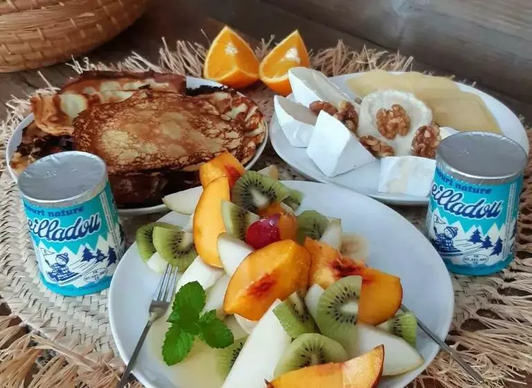 Majatalo Mas Notre Dame, Jardin Petit Paradis, Literie Haut De Gamme