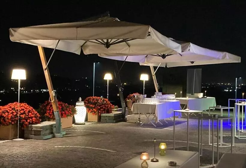 Hotelli Castrum Wine Relais