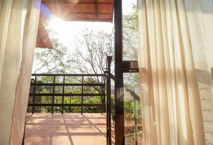 בית מלון כפרי Havon Plantation Resorts