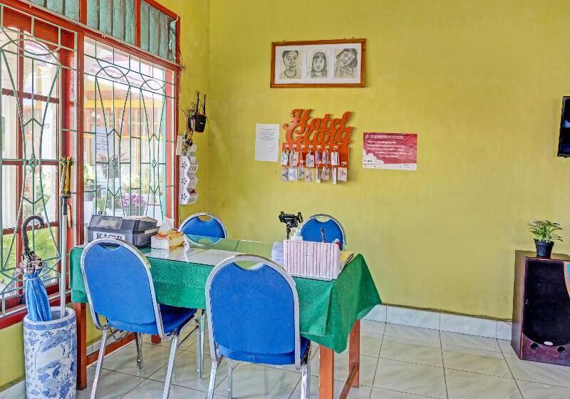 فندق Oyo 91061 Glory Tarutung