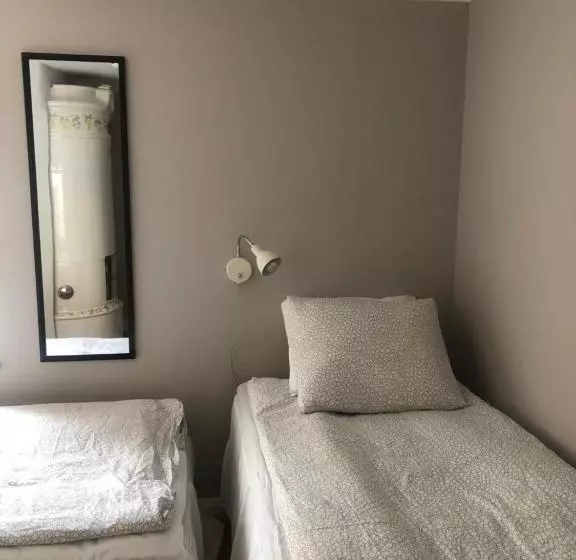 ユースホステル ångbåten   New Buildt Double Rooms In The Center Of Gränna With Separate Entrance