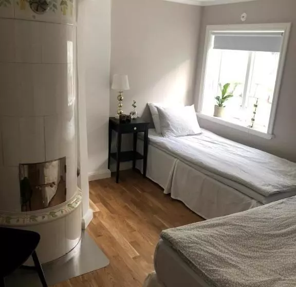 ユースホステル ångbåten   New Buildt Double Rooms In The Center Of Gränna With Separate Entrance