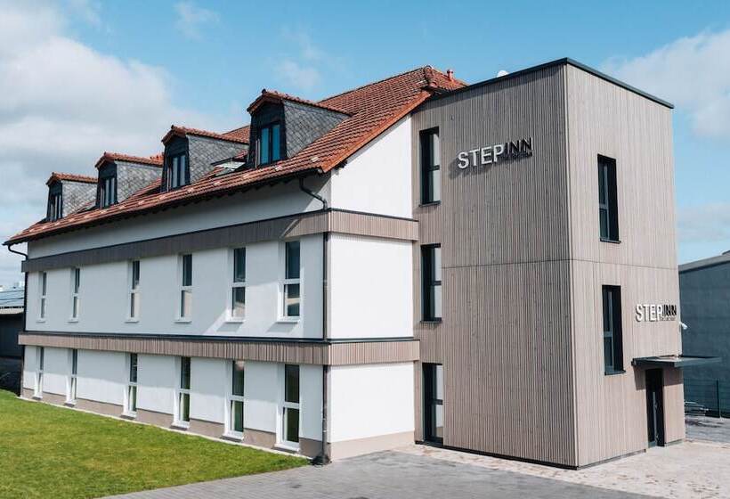 هتل Step Inn The Fair