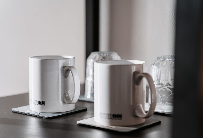 هتل Step Inn The Fair