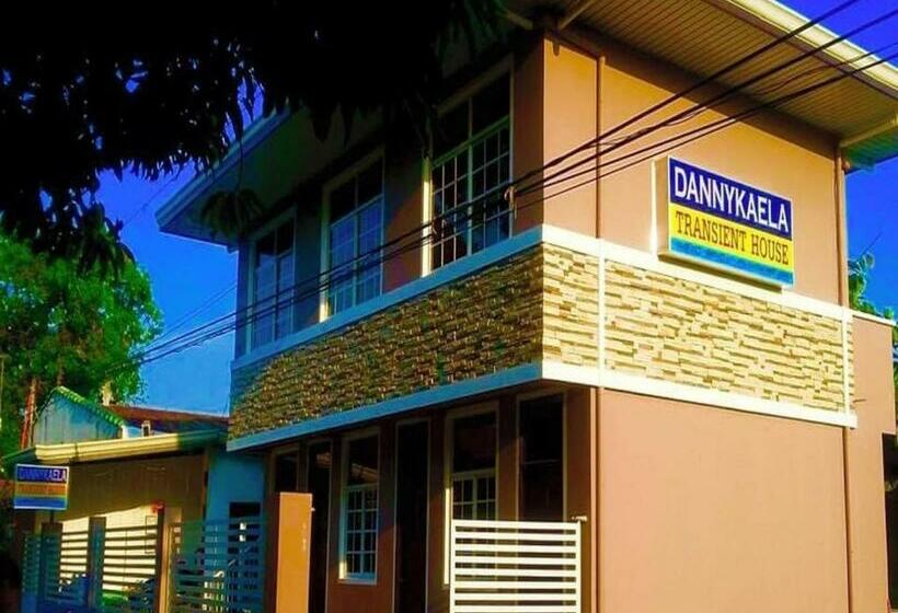 Pensiune Dannykaela Transient House