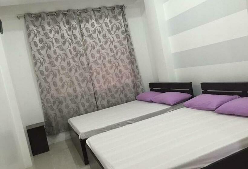 Pensiune Dannykaela Transient House