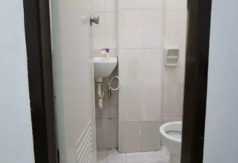 پانسیون Dannykaela Transient House