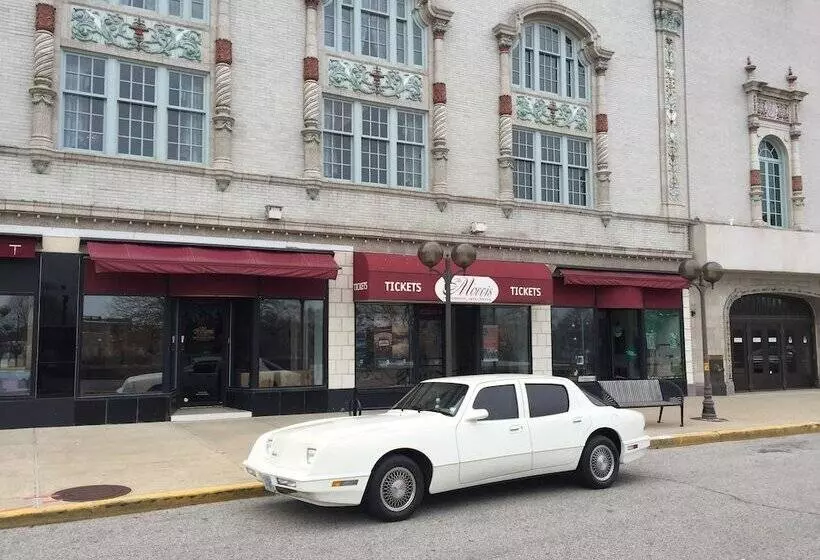 Majatalo The Avanti Houses