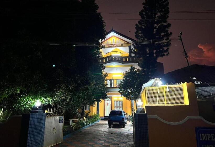 Resort Imperial Inn   Haroz