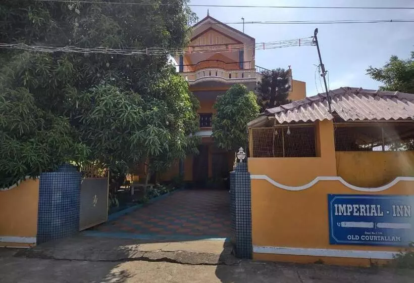 Lomakeskus Imperial Inn   Haroz