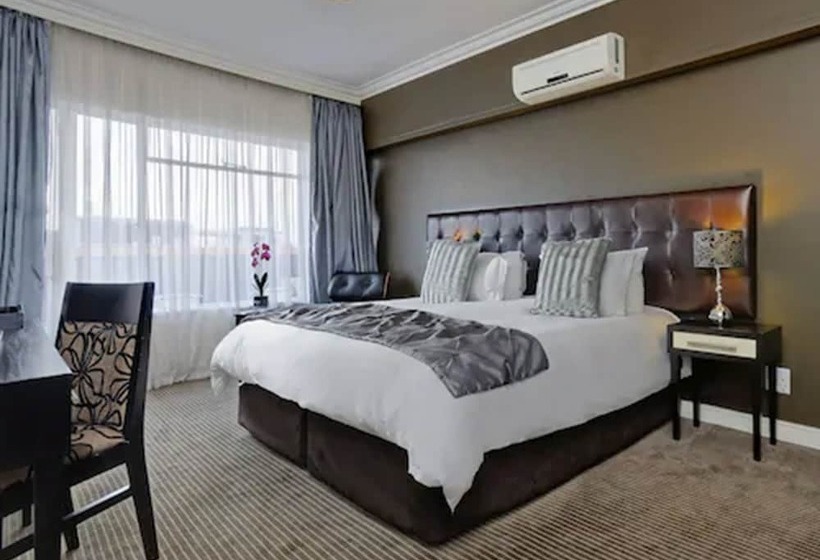 Отель Ascot Boutique