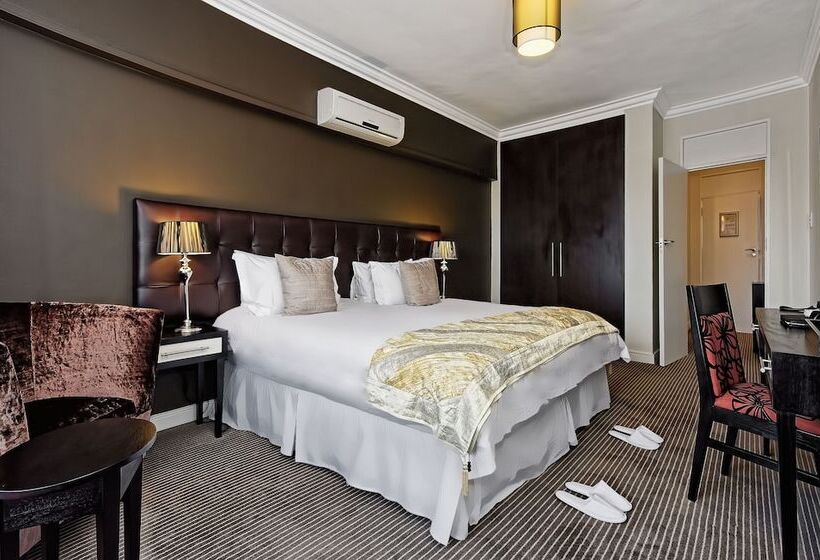 Отель Ascot Boutique